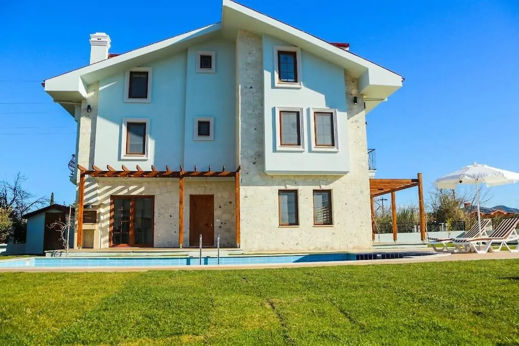 Dalyan Villa Steelpen
