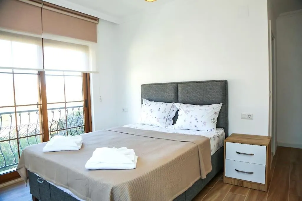Dalyan Villa Steelpen